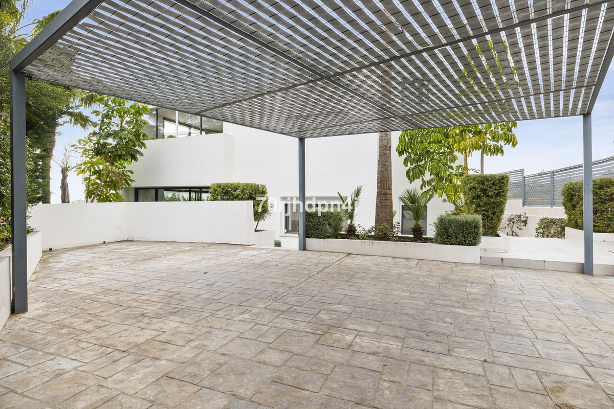 Property main view 61