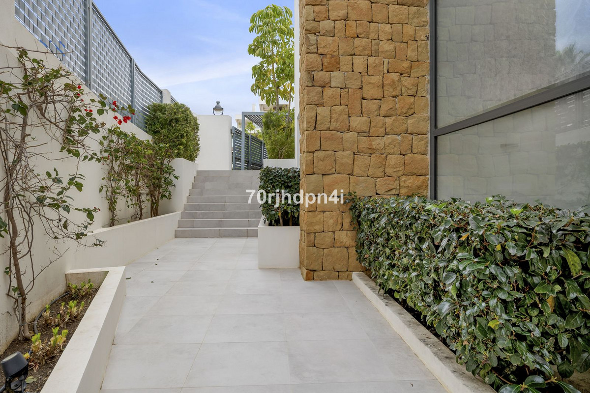 Property main view 63