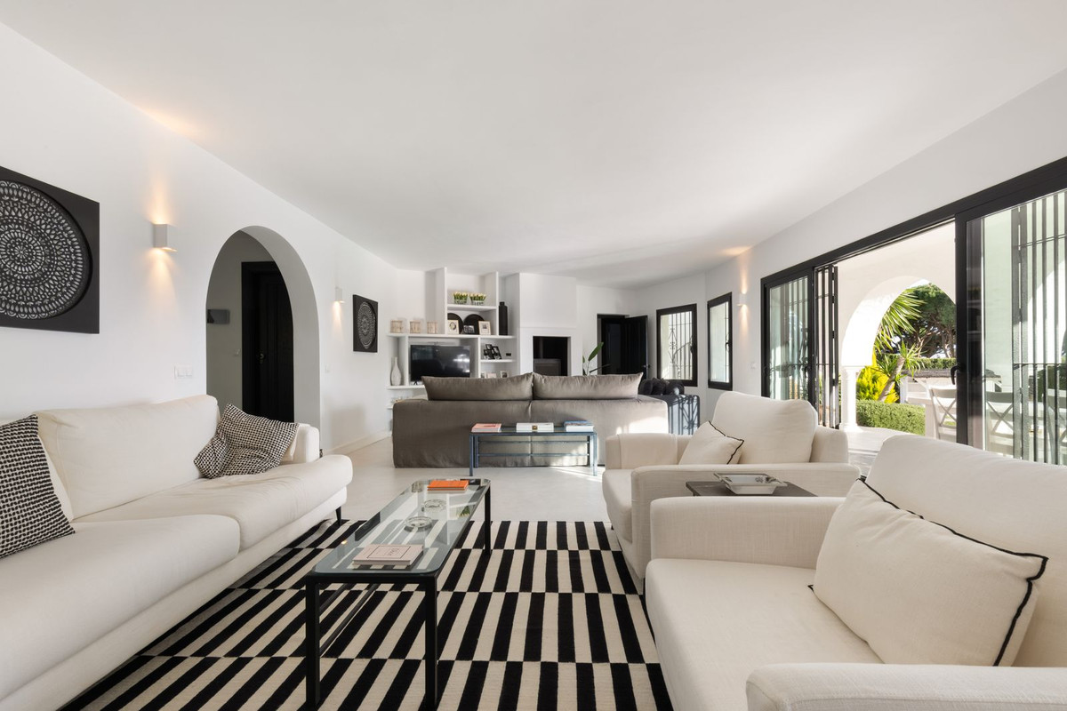 Huis te koop in Marbella | 5 slaapkamers H5289592