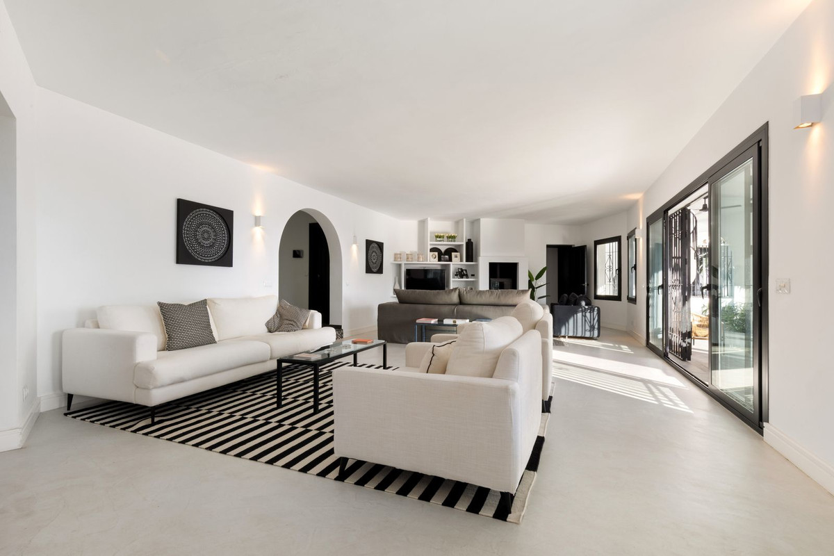 Huis te koop in Marbella | 5 slaapkamers H5289592