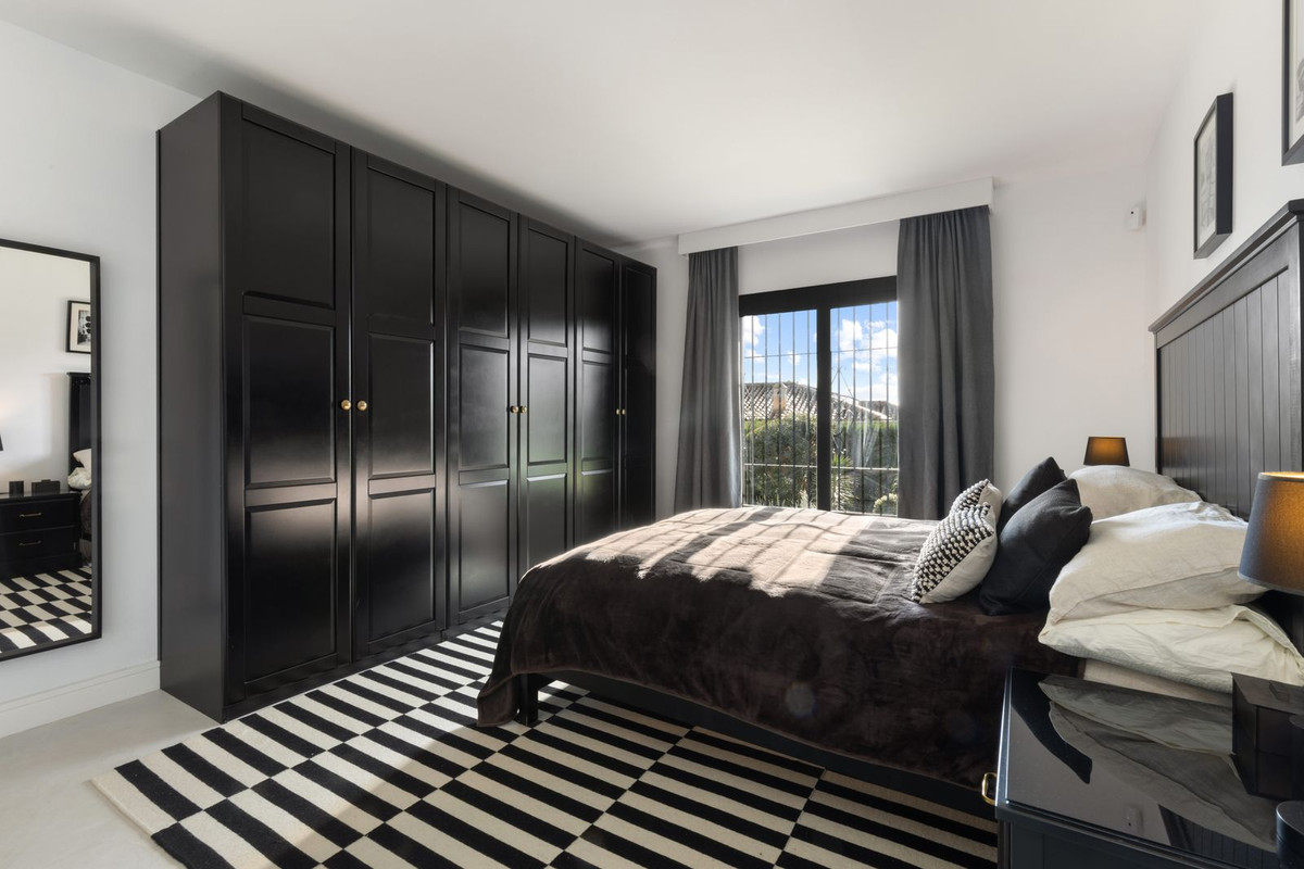 Huis te koop in Marbella | 5 slaapkamers H5289592