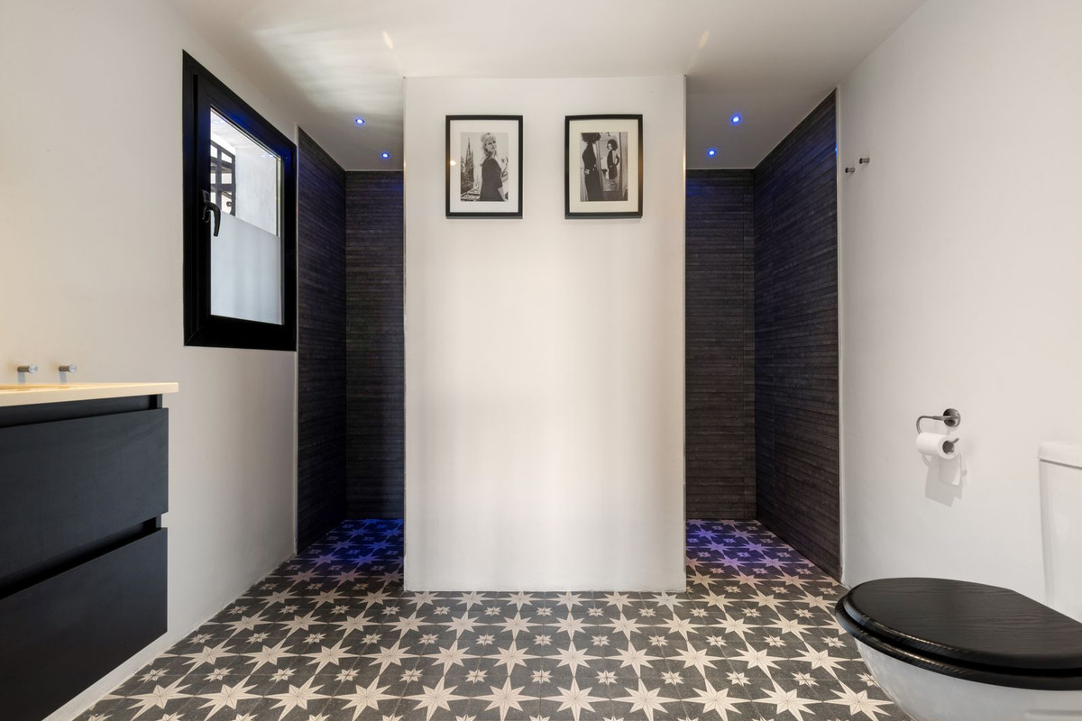 Huis te koop in Marbella | 5 slaapkamers H5289592