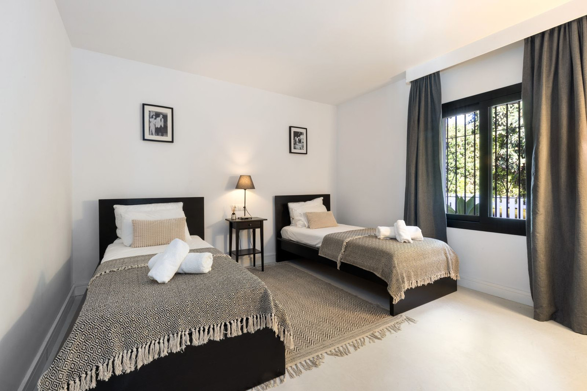 Huis te koop in Marbella | 5 slaapkamers H5289592