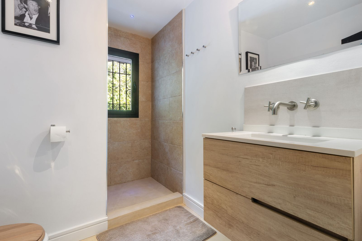 Huis te koop in Marbella | 5 slaapkamers H5289592