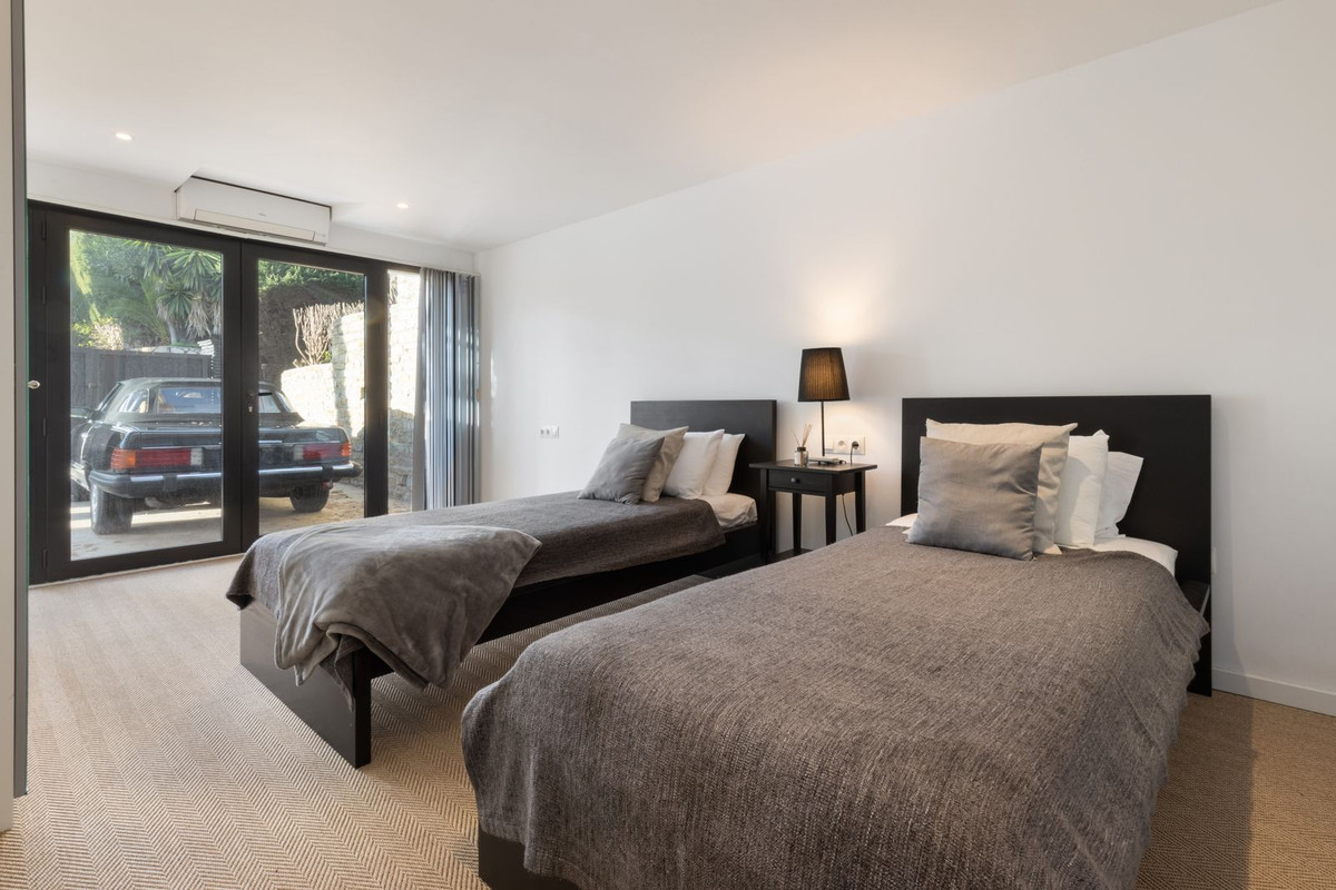 Huis te koop in Marbella | 5 slaapkamers H5289592