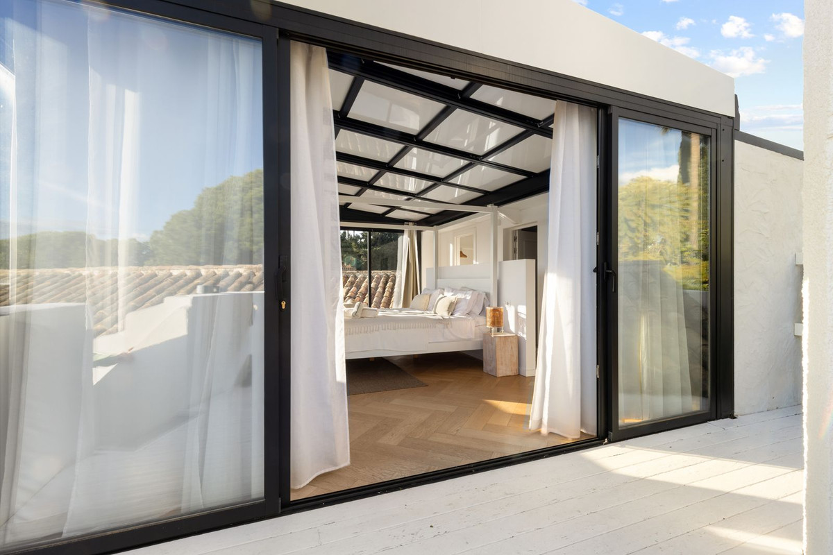 Huis te koop in Marbella | 5 slaapkamers H5289592