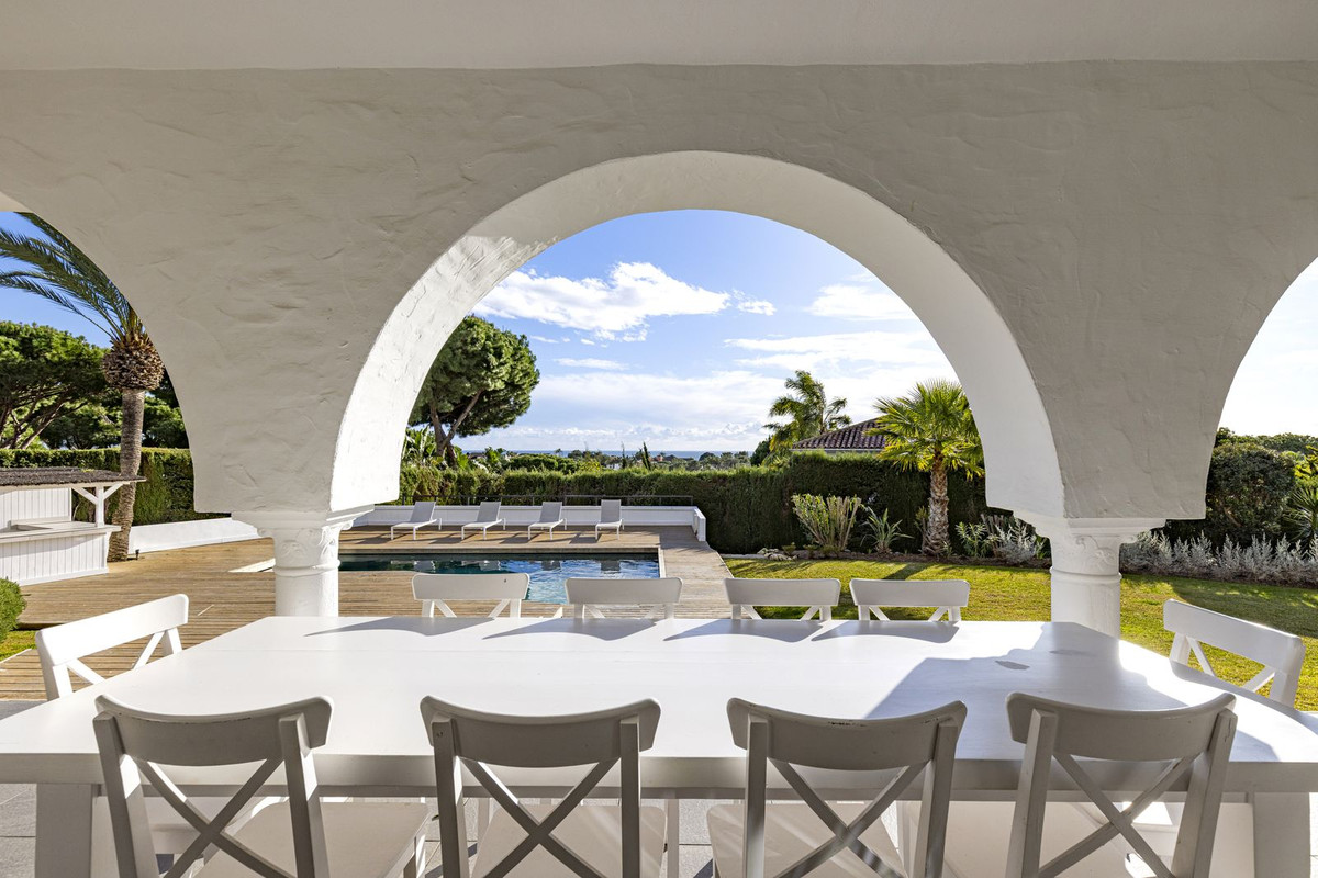 Huis te koop in Marbella | 5 slaapkamers H5289592