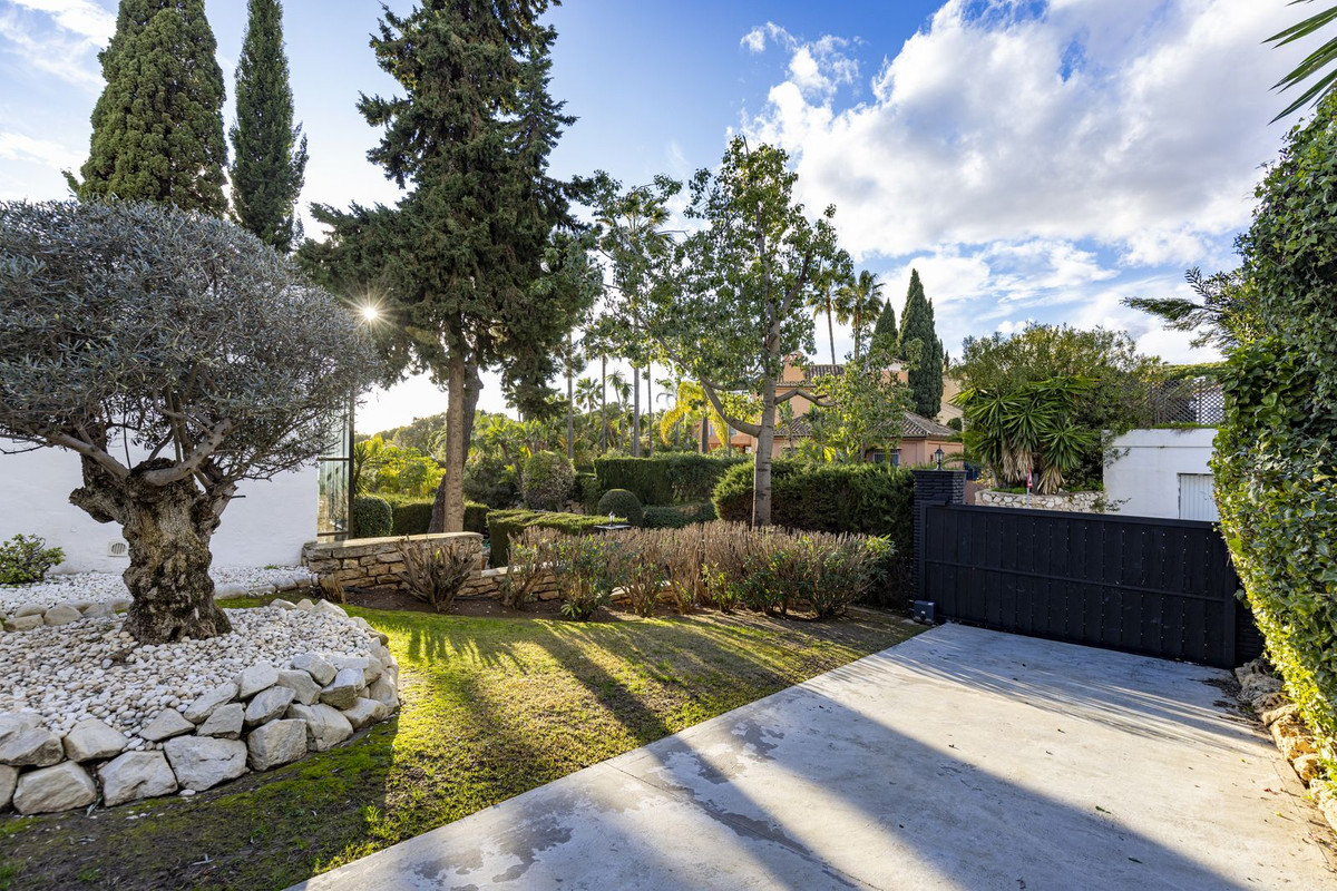 Huis te koop in Marbella | 5 slaapkamers H5289592