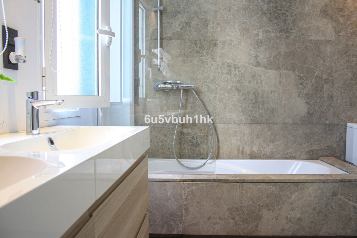 Appartement te koop in Marbella | 4 slaapkamers H5291626