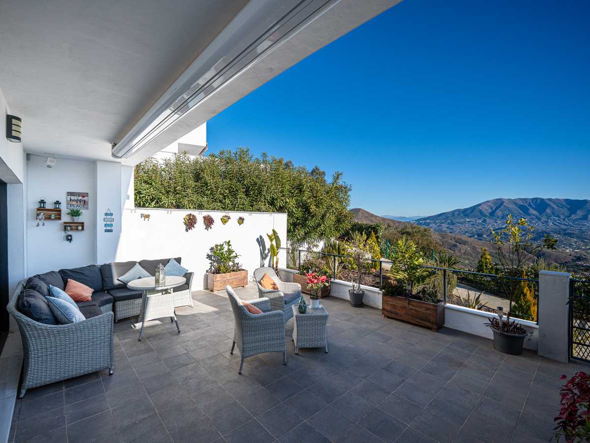 Huis te koop in Marbella | 3 slaapkamers H5294245