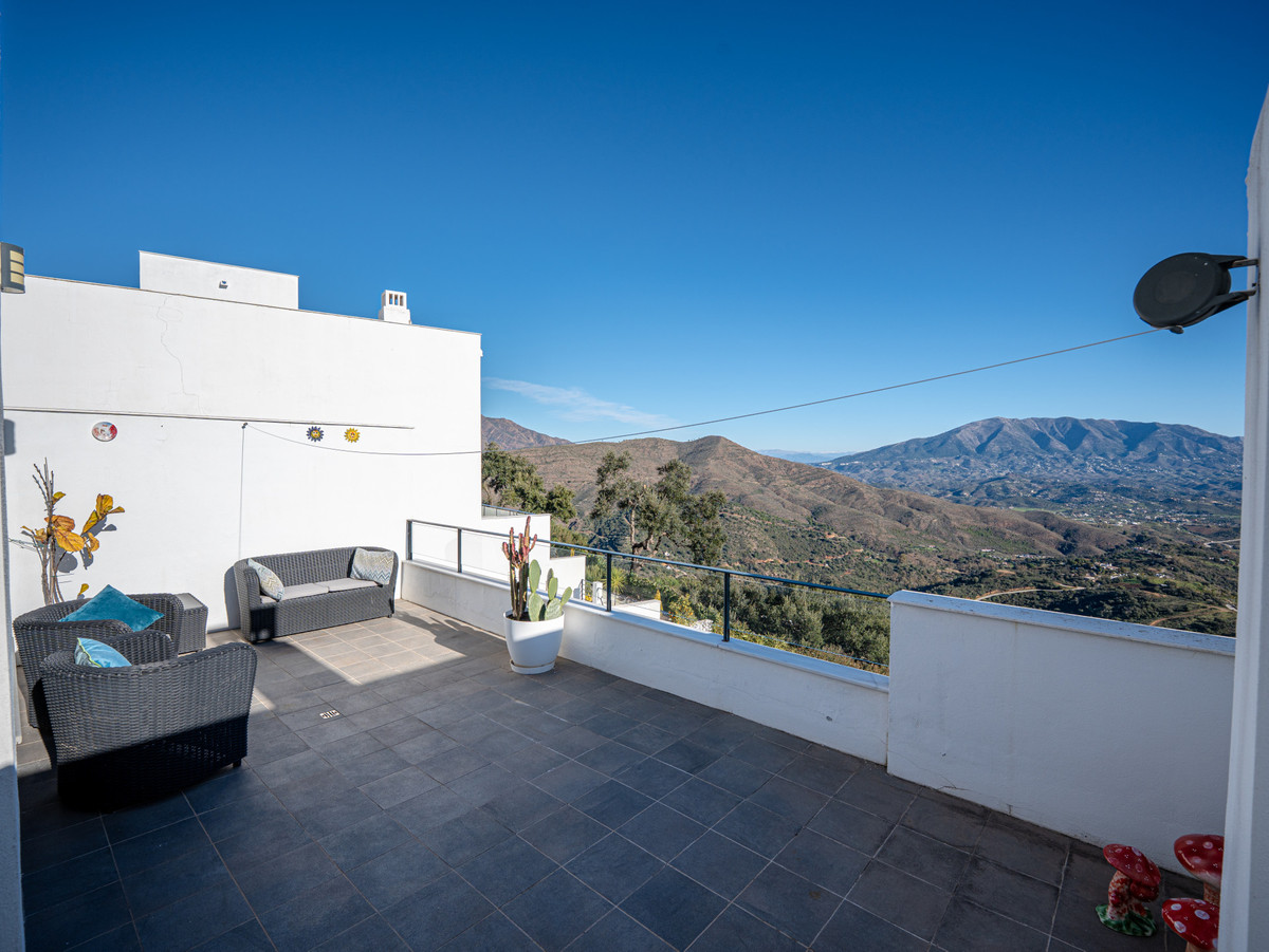 Huis te koop in Marbella | 3 slaapkamers H5294245