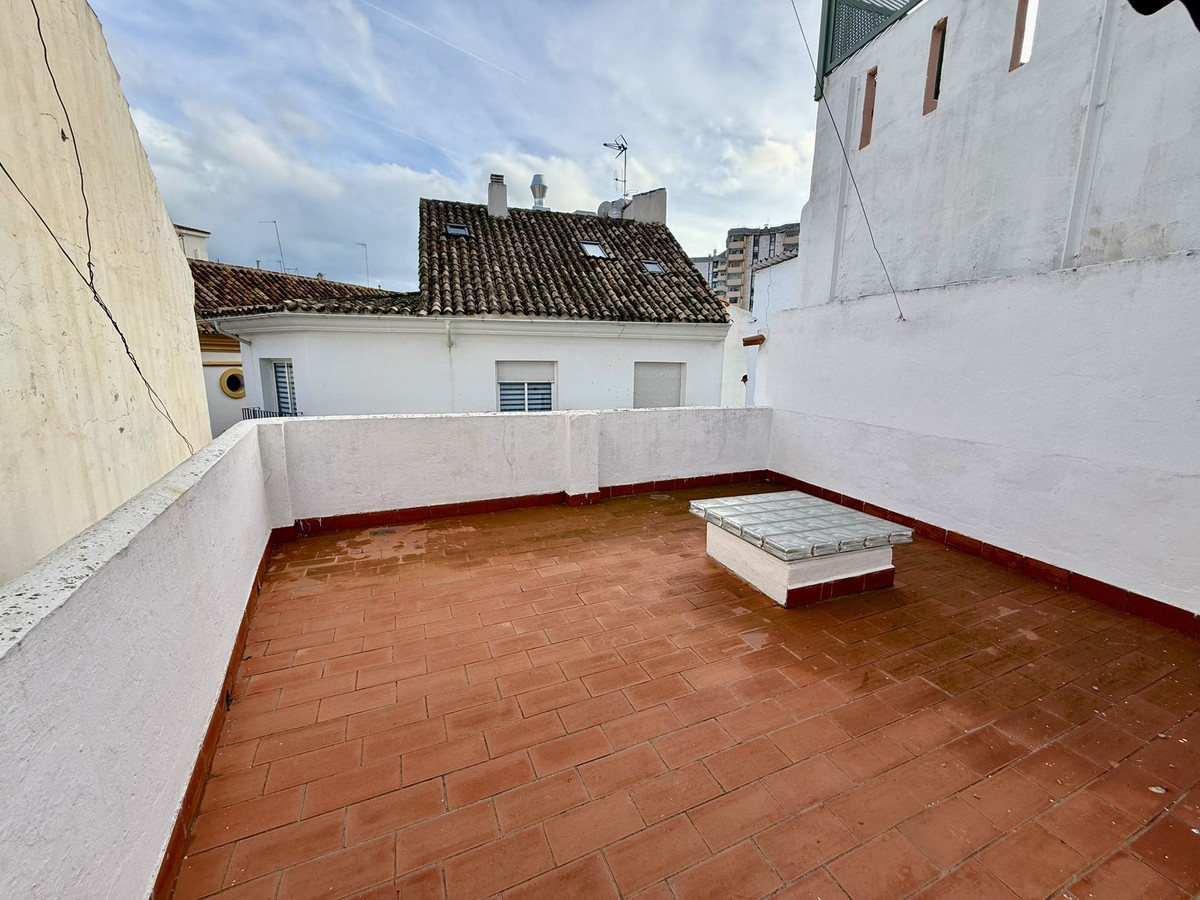 Huis te koop in Marbella | 4 slaapkamers H5294827