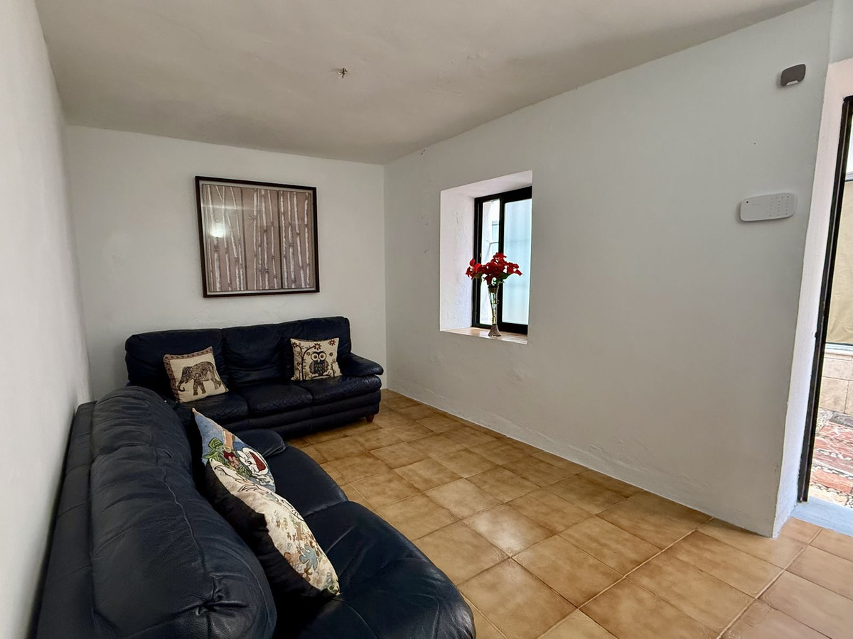 Huis te koop in Marbella | 4 slaapkamers H5294827