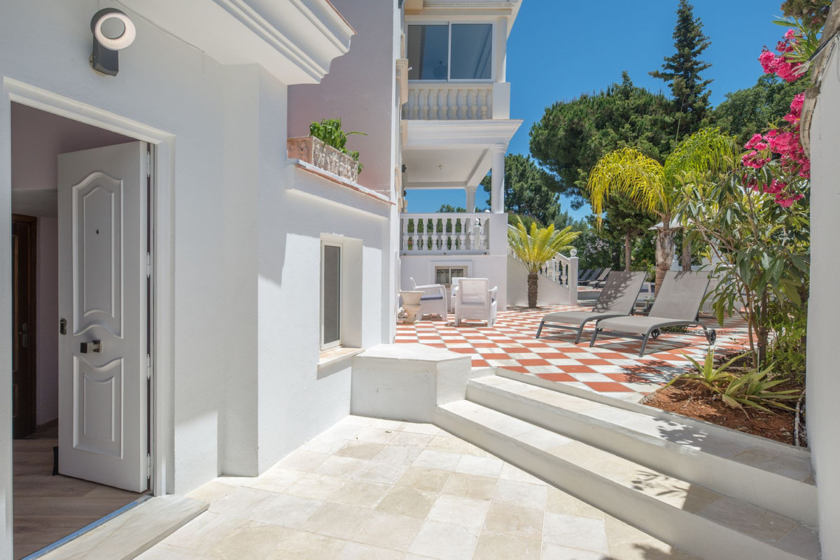 Huis te koop in Marbella | 10 slaapkamers H5298256