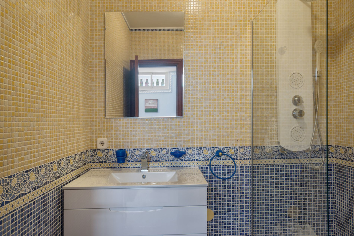 Huis te koop in Marbella | 10 slaapkamers H5298256