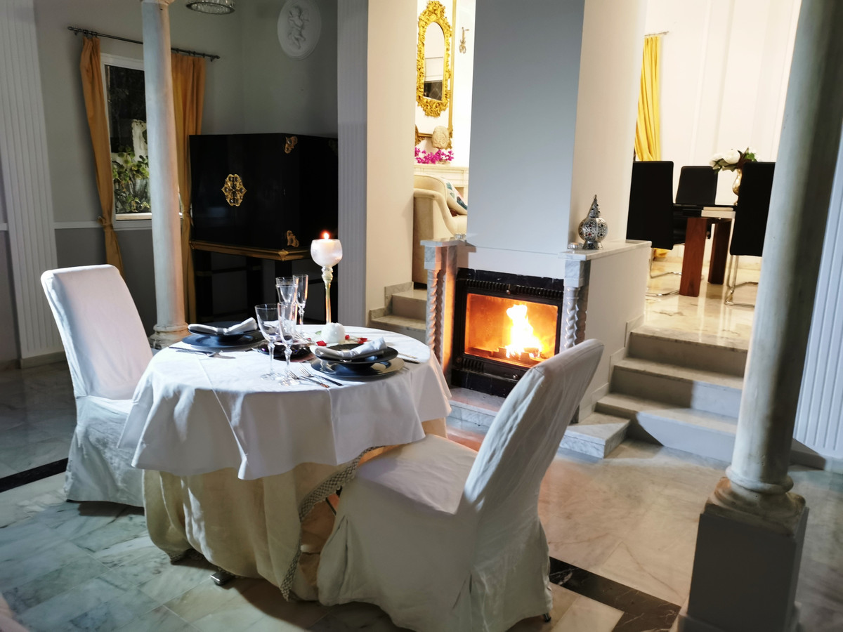 Huis te koop in Marbella | 10 slaapkamers H5298256