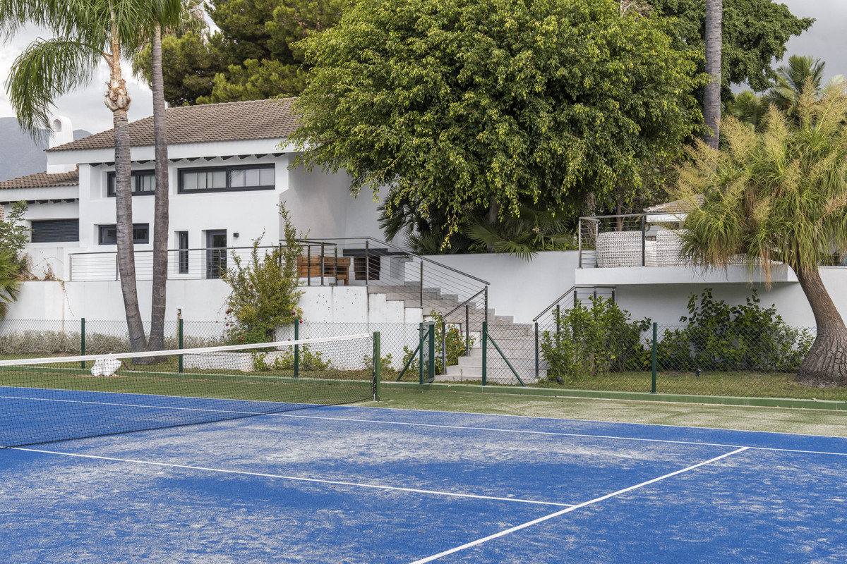 Huis te koop in Marbella | 5 slaapkamers H5299393