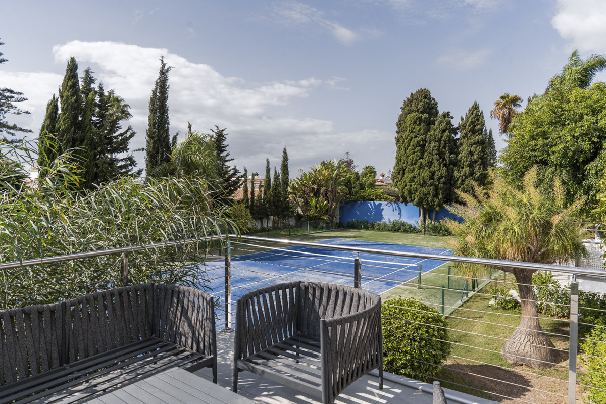 Huis te koop in Marbella | 5 slaapkamers H5299393