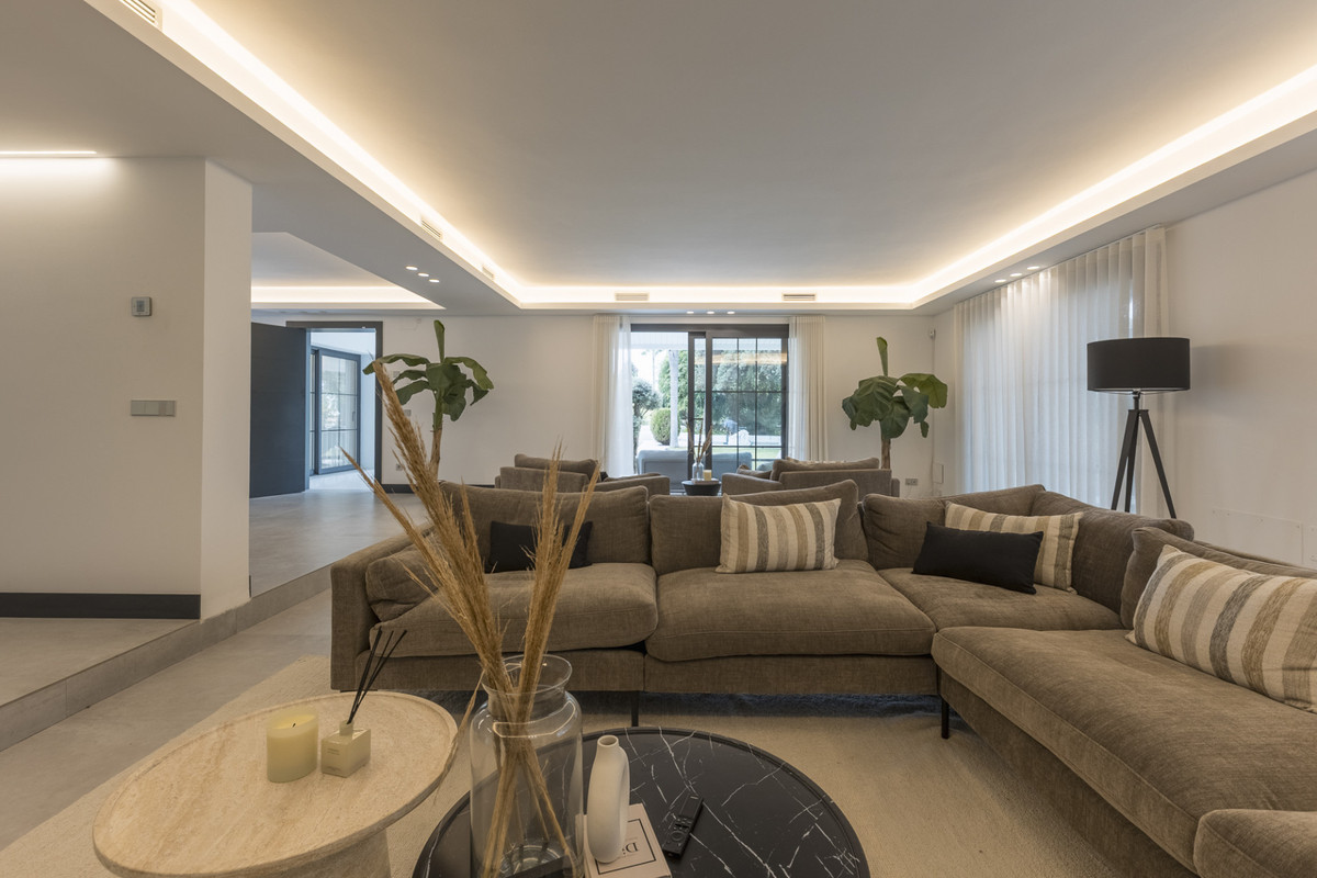 Huis te koop in Marbella | 5 slaapkamers H5299393