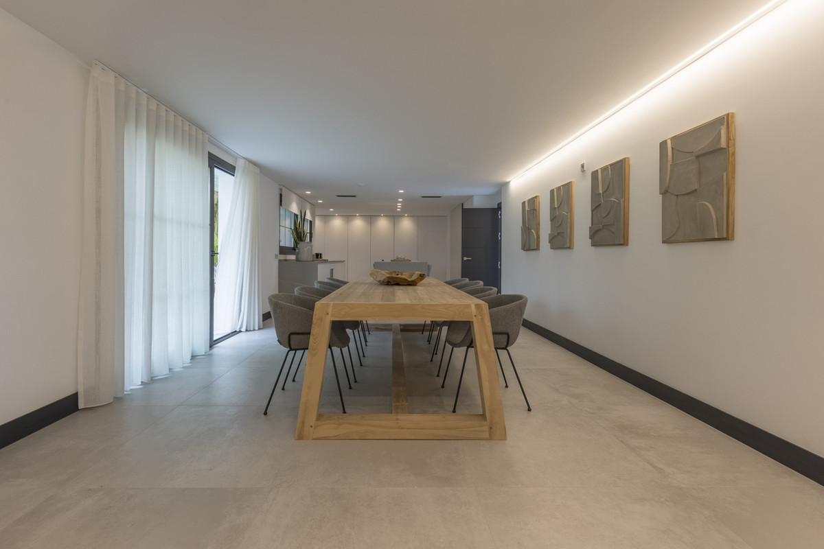 Huis te koop in Marbella | 5 slaapkamers H5299393