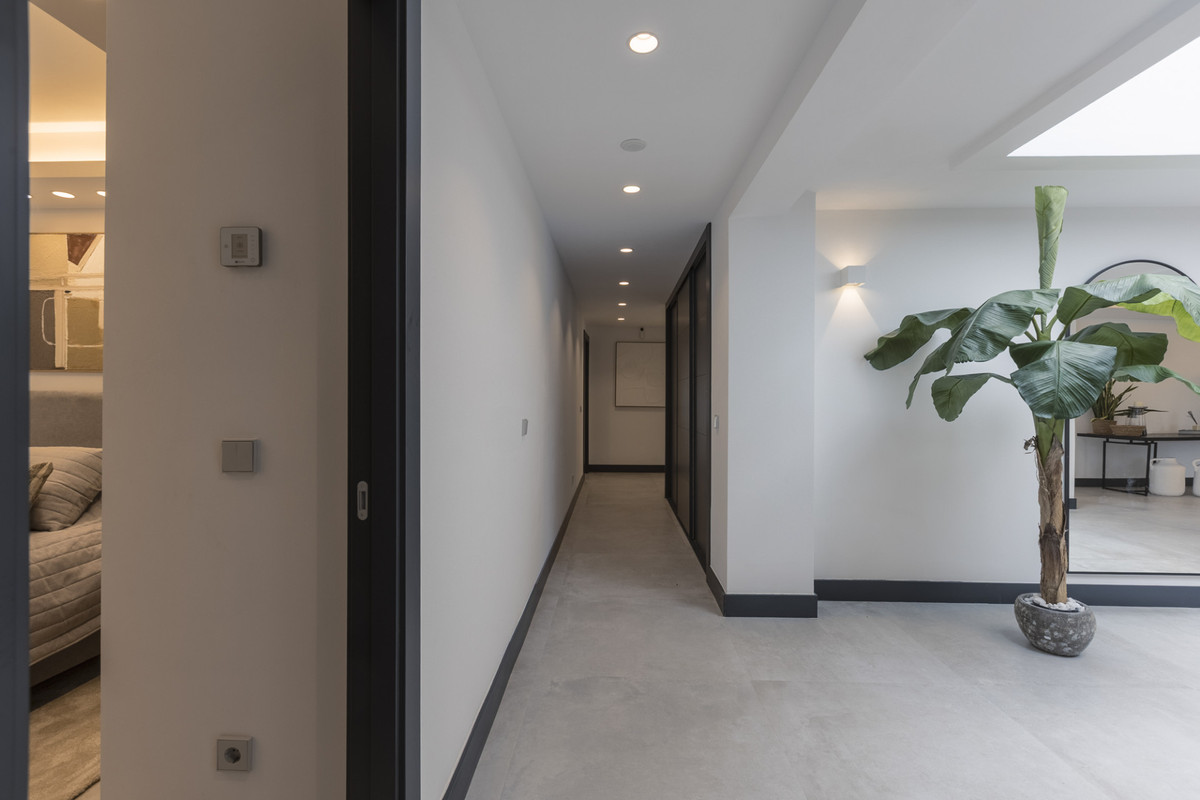 Huis te koop in Marbella | 5 slaapkamers H5299393