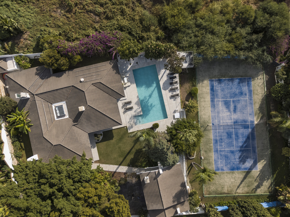 Huis te koop in Marbella | 5 slaapkamers H5299393