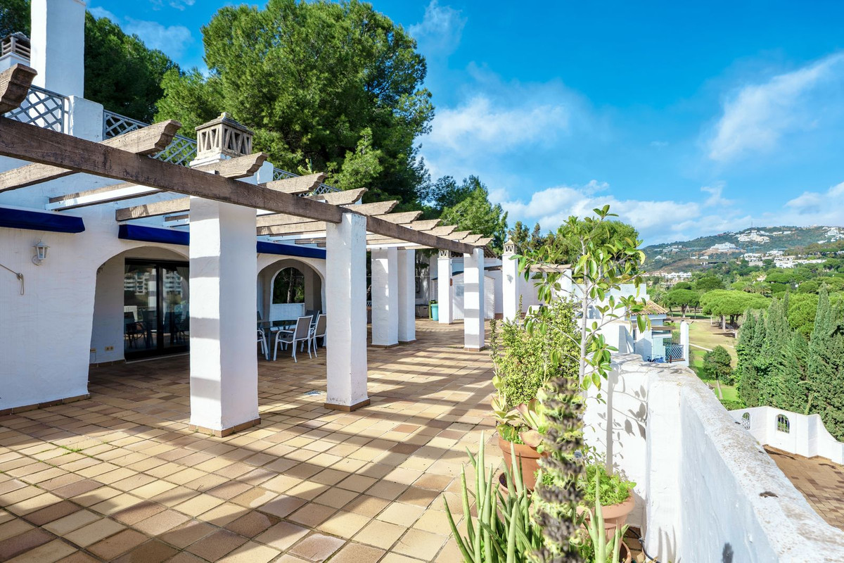 Appartement te koop in Marbella | 2 slaapkamers H5304322