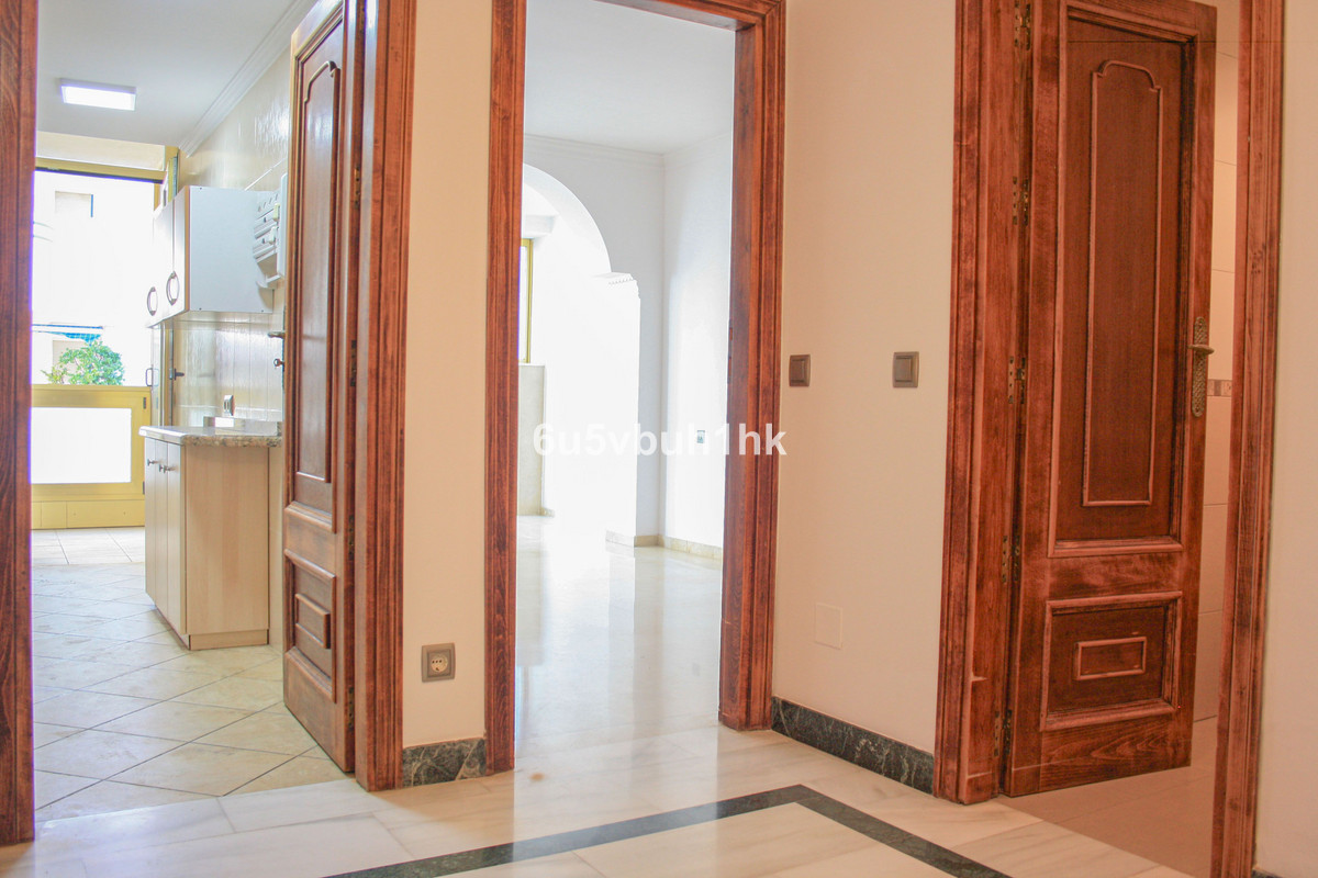 Appartement te koop in Marbella | 2 slaapkamers H5305465