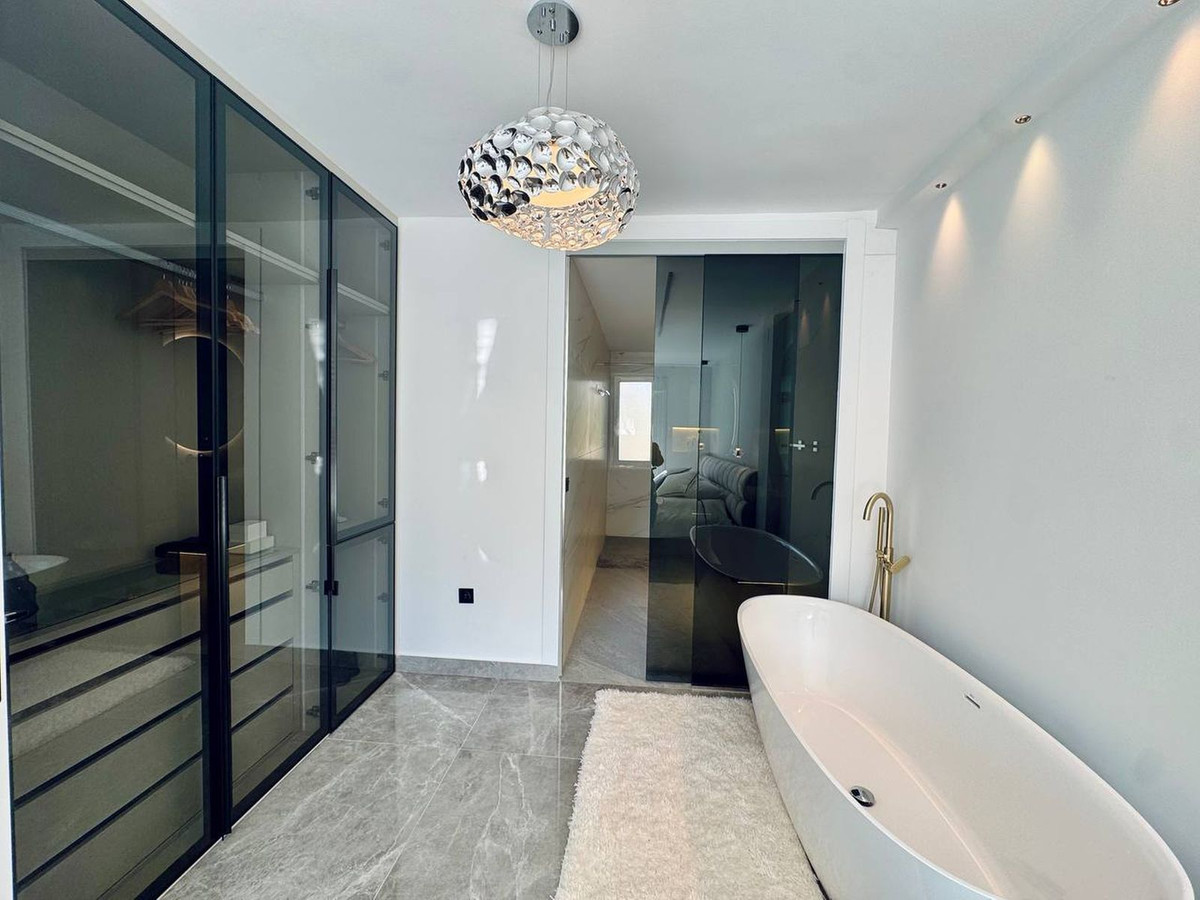 Huis te koop in Marbella | 3 slaapkamers H5307874