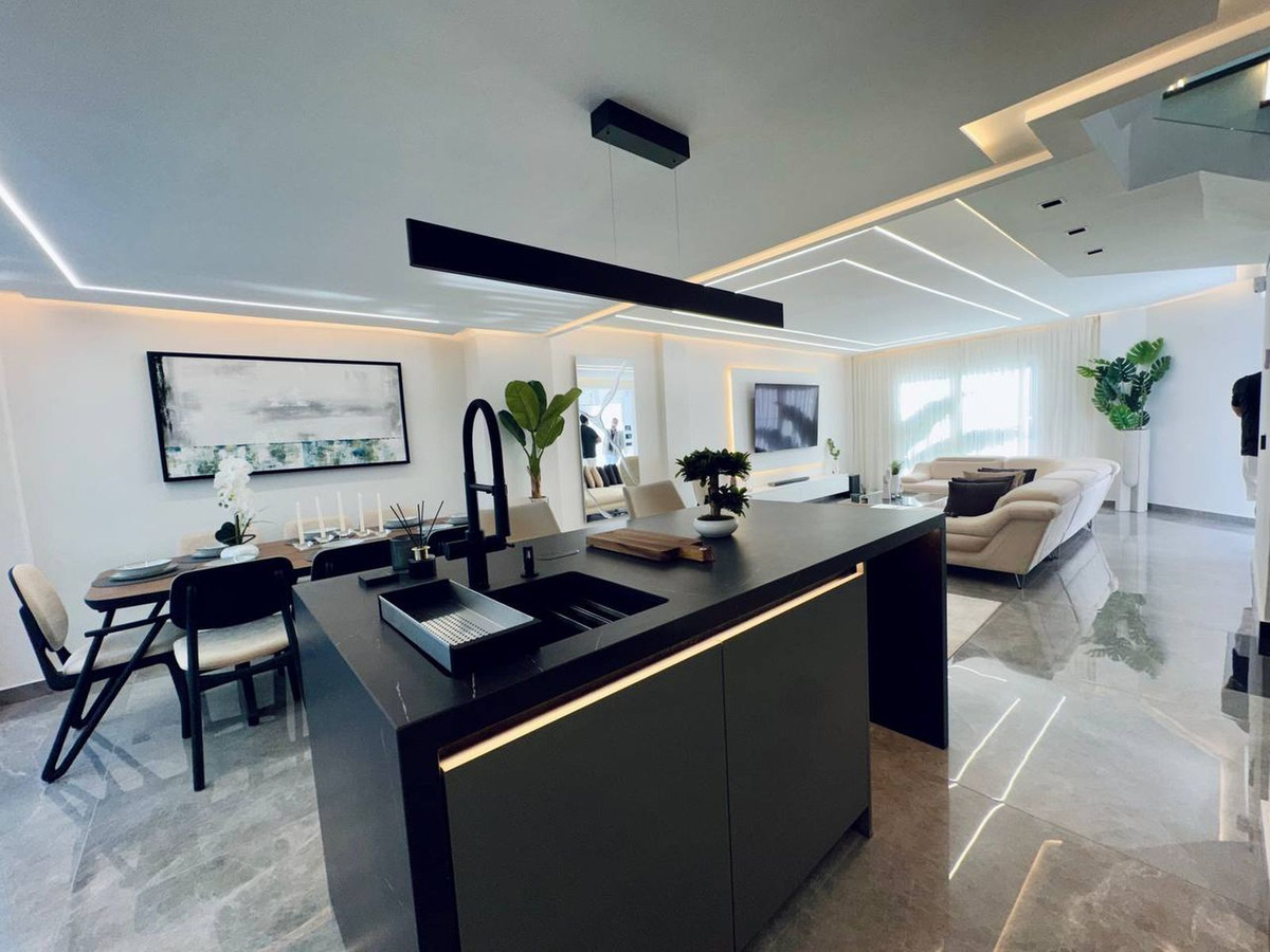 Huis te koop in Marbella | 3 slaapkamers H5307874