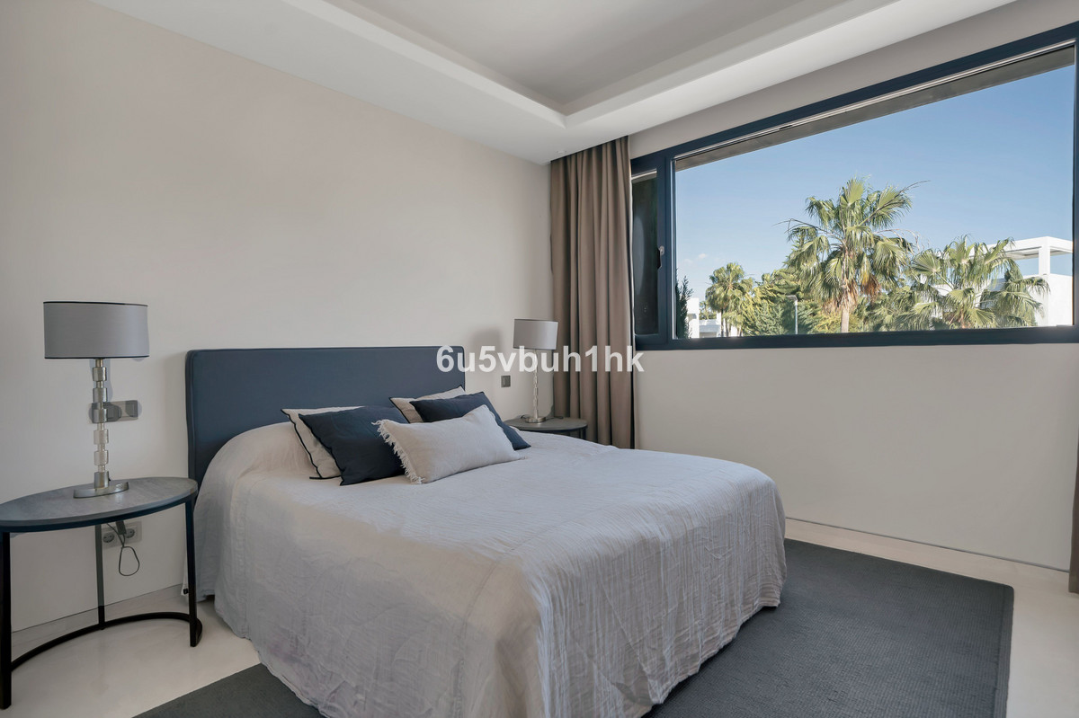 Huis te koop in Marbella | 6 slaapkamers H5310553