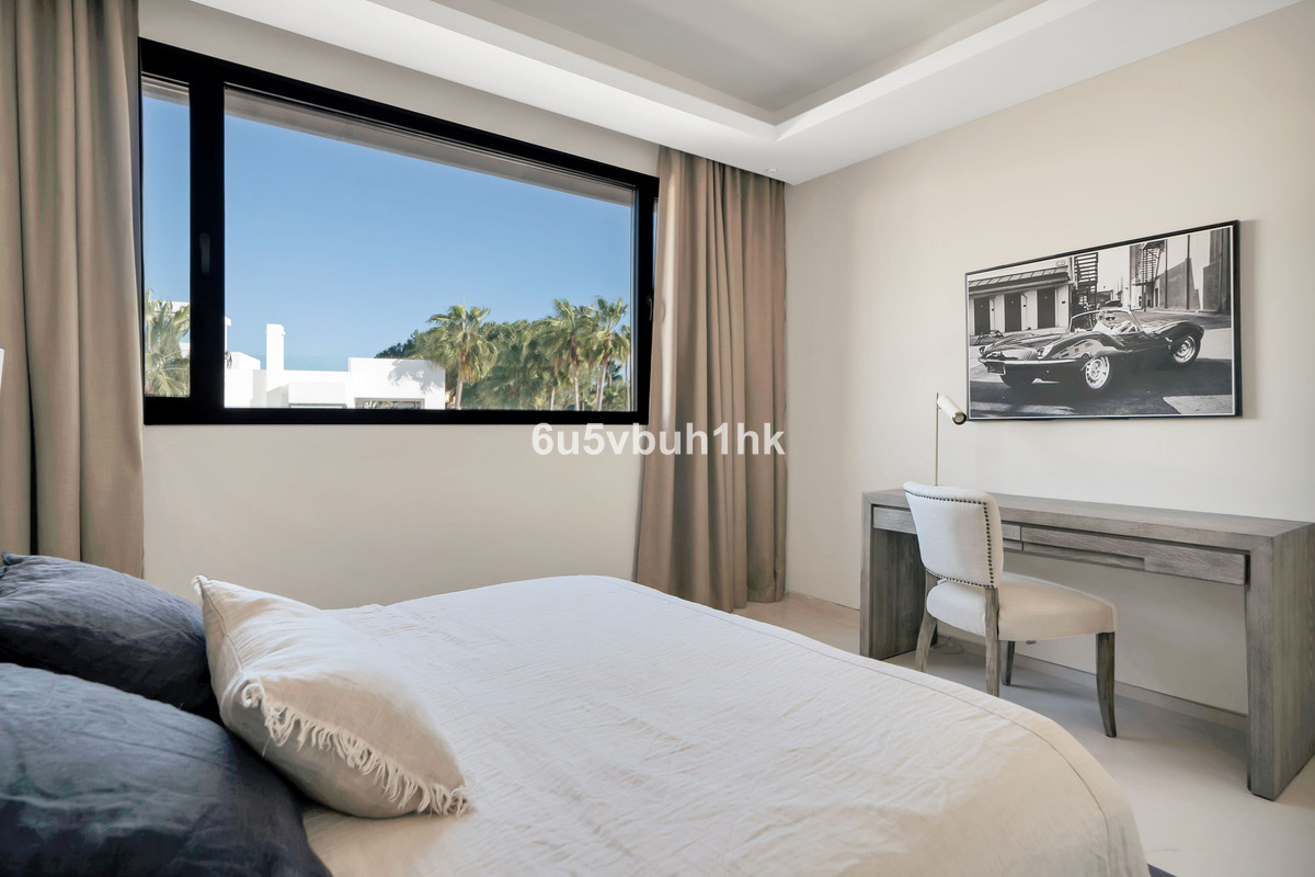 Huis te koop in Marbella | 6 slaapkamers H5310553