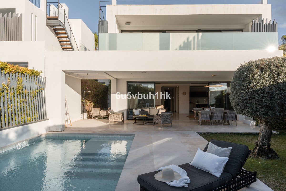 Huis te koop in Marbella | 6 slaapkamers H5310553