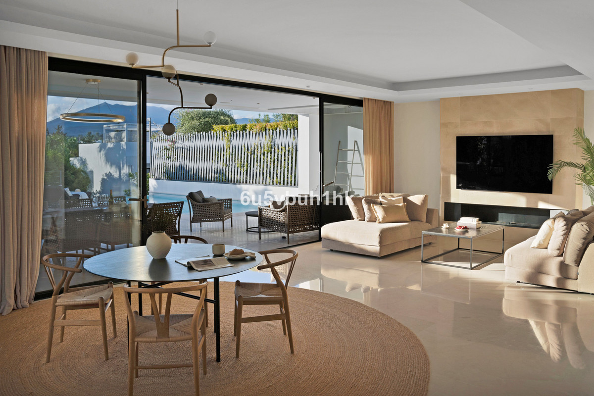 Huis te koop in Marbella | 6 slaapkamers H5310553