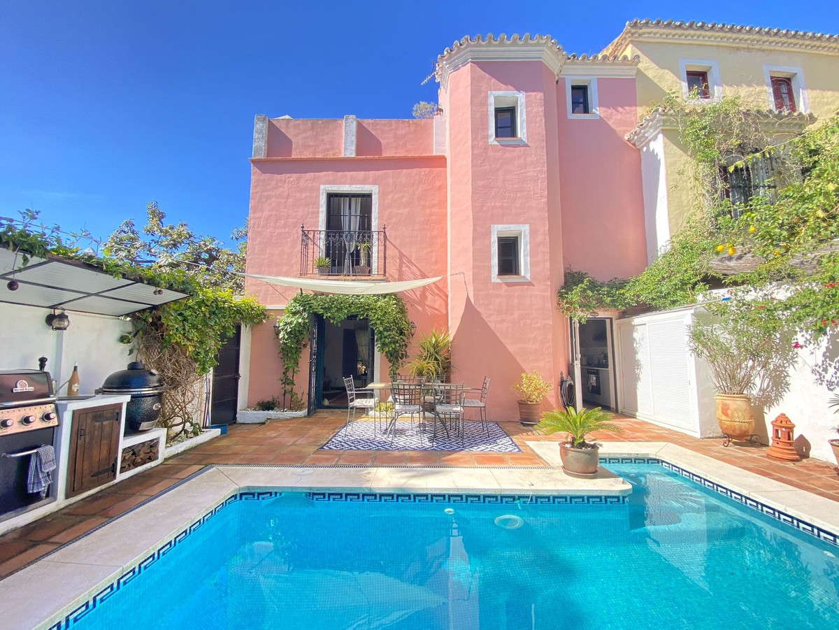 Huis te koop in Marbella | 3 slaapkamers H5315791