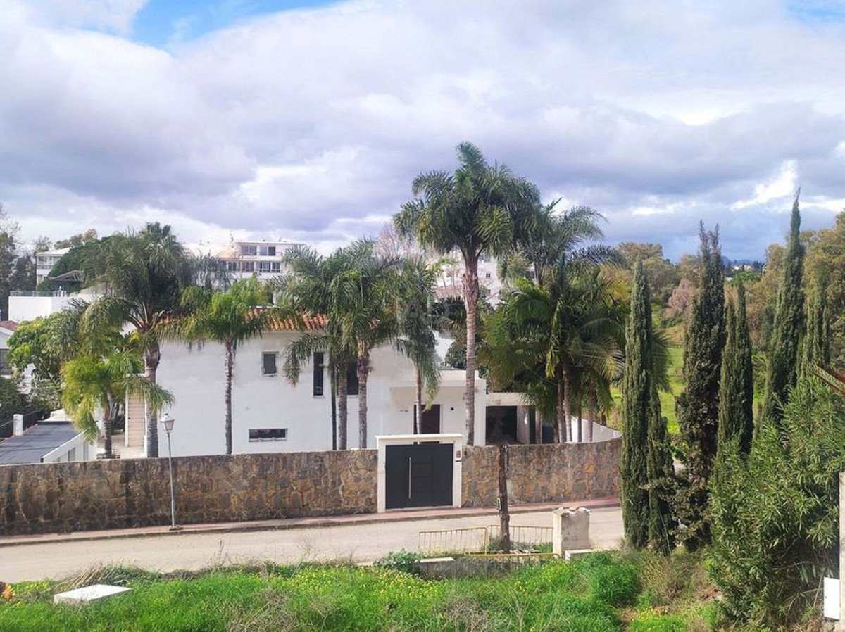 Huis te koop in Marbella | 6 slaapkamers H5317543