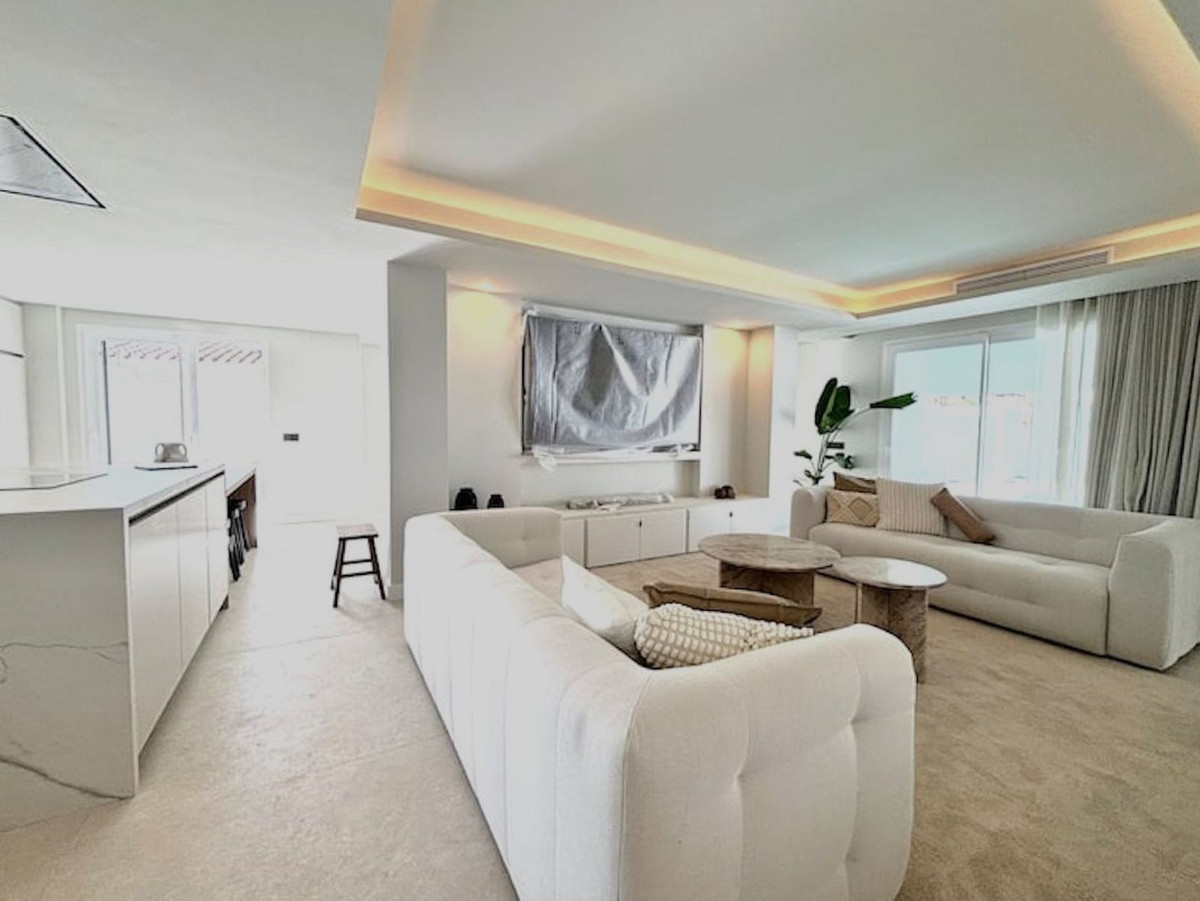 Huis te koop in Marbella | 6 slaapkamers H5317543