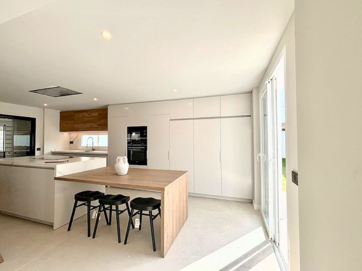 Huis te koop in Marbella | 6 slaapkamers H5317543