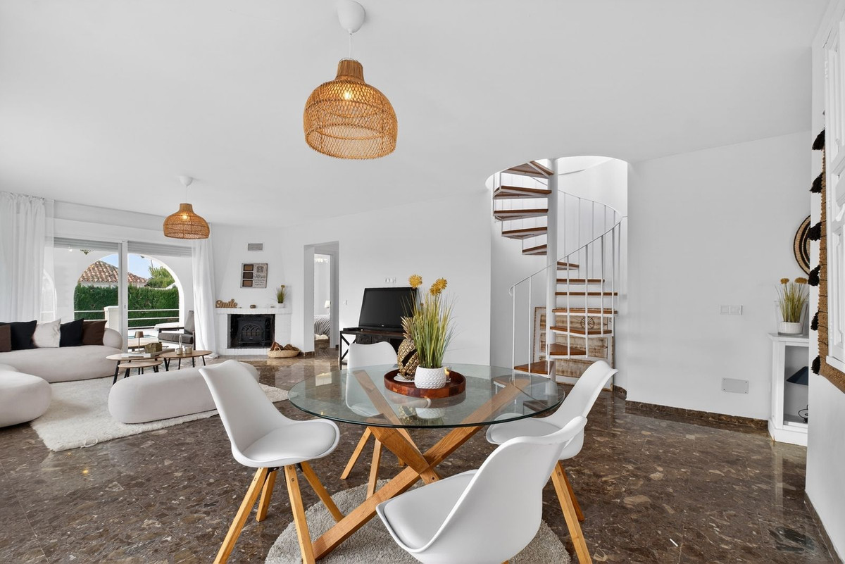 Huis te koop in Marbella | 4 slaapkamers H5322388