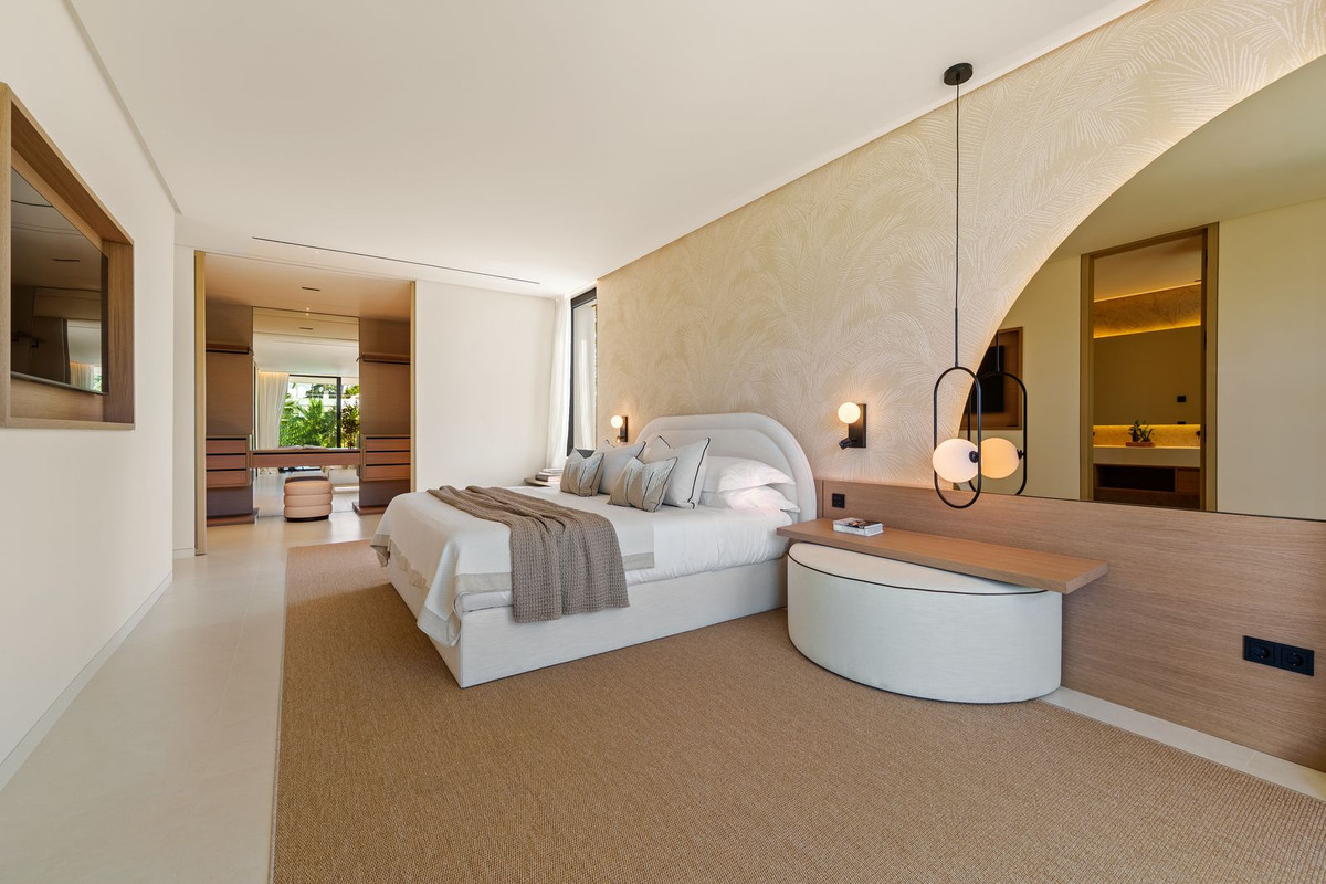 Huis te koop in Marbella | 5 slaapkamers H5322553