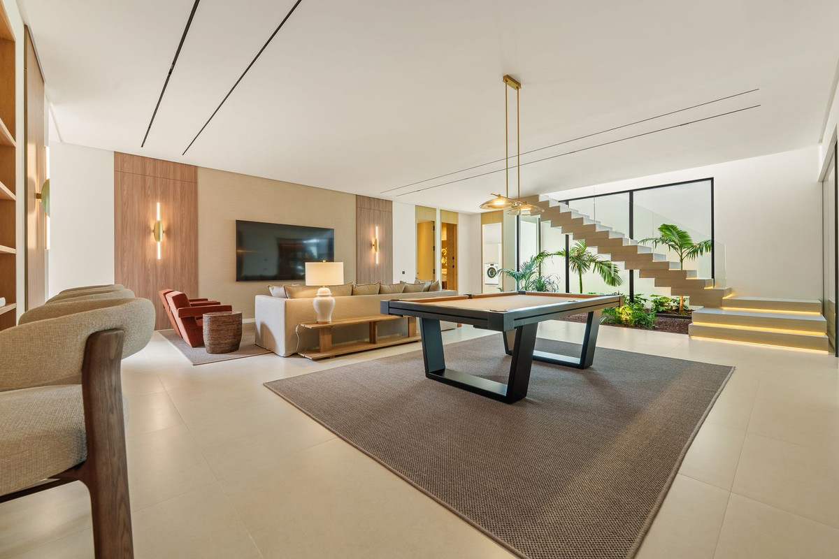 Huis te koop in Marbella | 5 slaapkamers H5322553