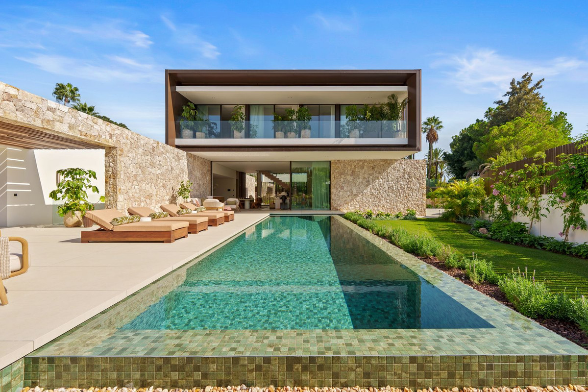 Huis te koop in Marbella | 5 slaapkamers H5322553