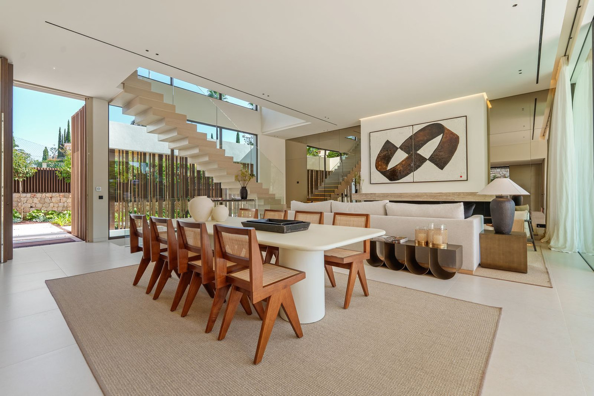 Huis te koop in Marbella | 5 slaapkamers H5322553