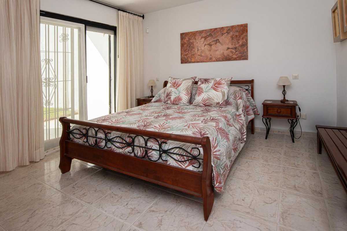 Huis te koop in Marbella | 2 slaapkamers H5324443