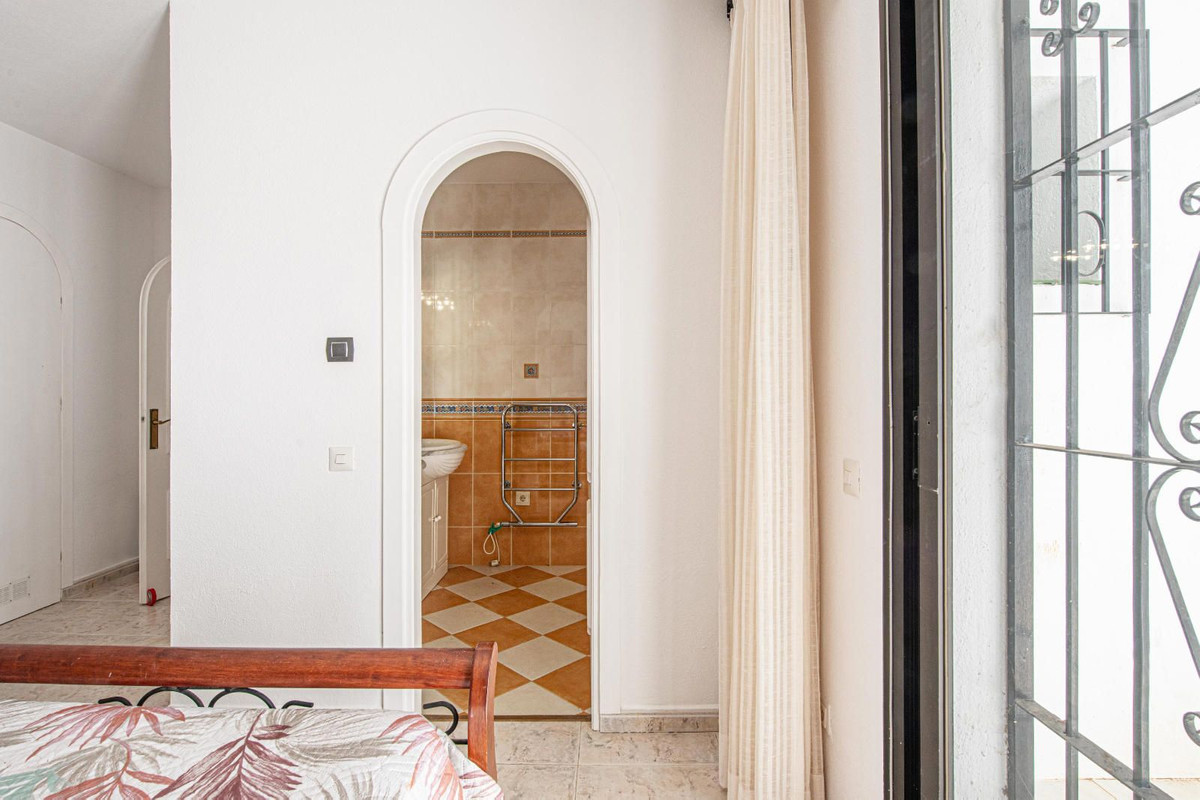 Huis te koop in Marbella | 2 slaapkamers H5324443