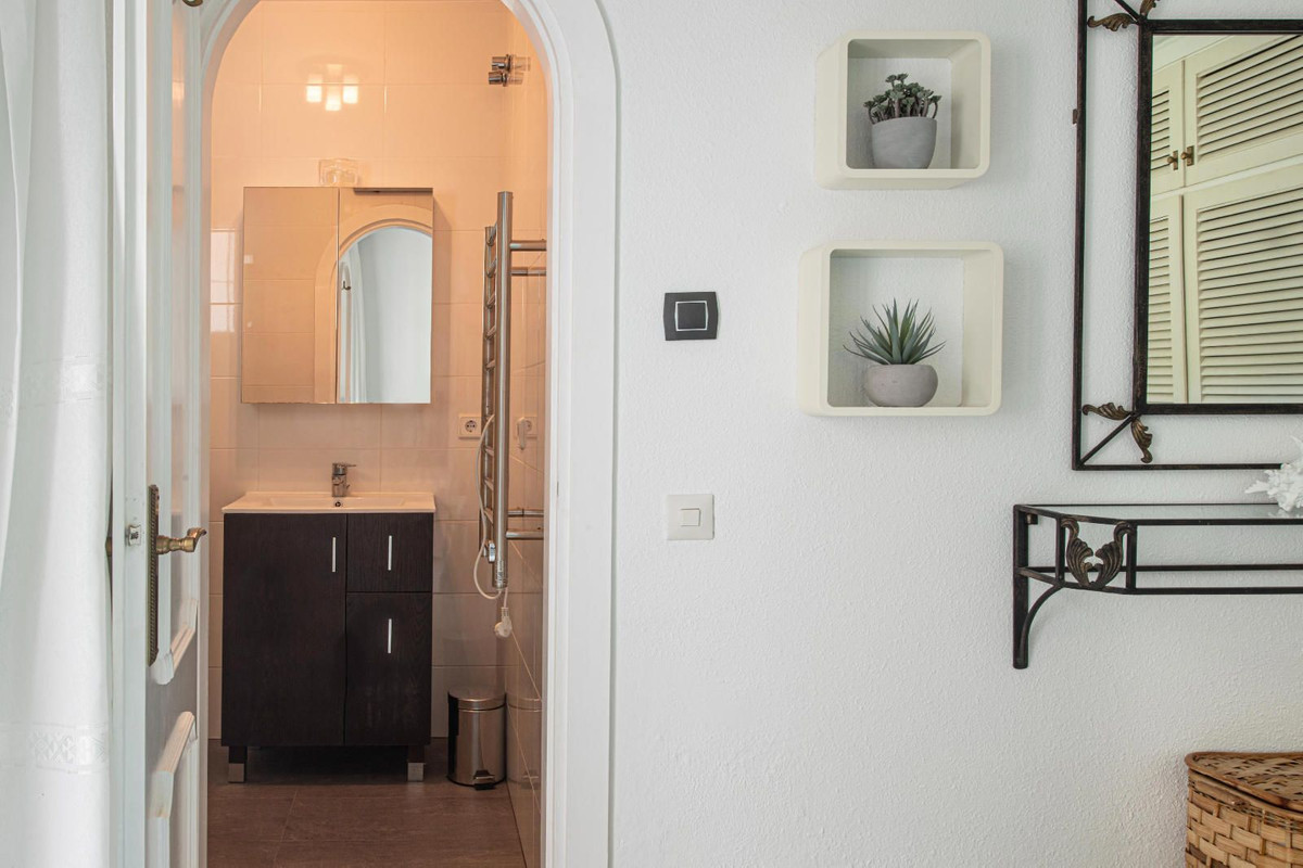 Huis te koop in Marbella | 2 slaapkamers H5324443