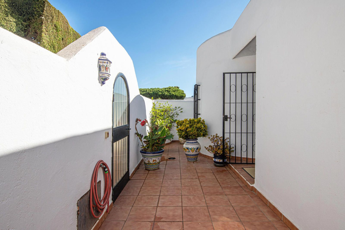 Huis te koop in Marbella | 2 slaapkamers H5324443
