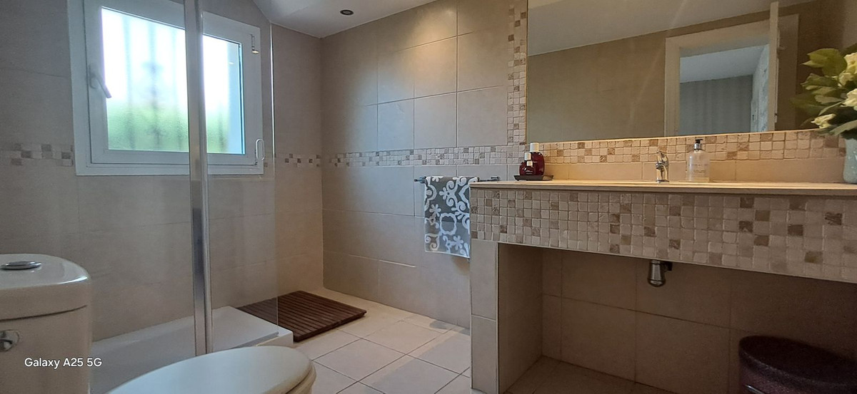 Huis te koop in Marbella | 6 slaapkamers H5324446