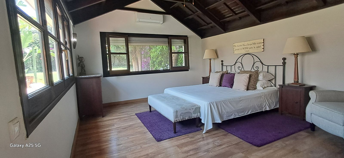 Huis te koop in Marbella | 6 slaapkamers H5324446