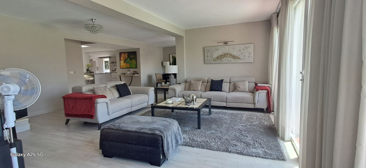 Huis te koop in Marbella | 6 slaapkamers H5324446